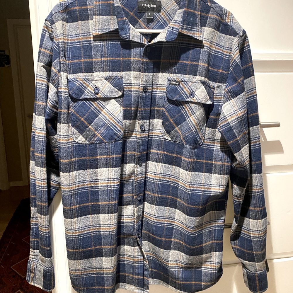Brixton Large shirt 22 pit to pit 28 from collar to bottom of shirt